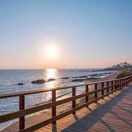Appartement Exclusive Stunning Views, Pool & Golf